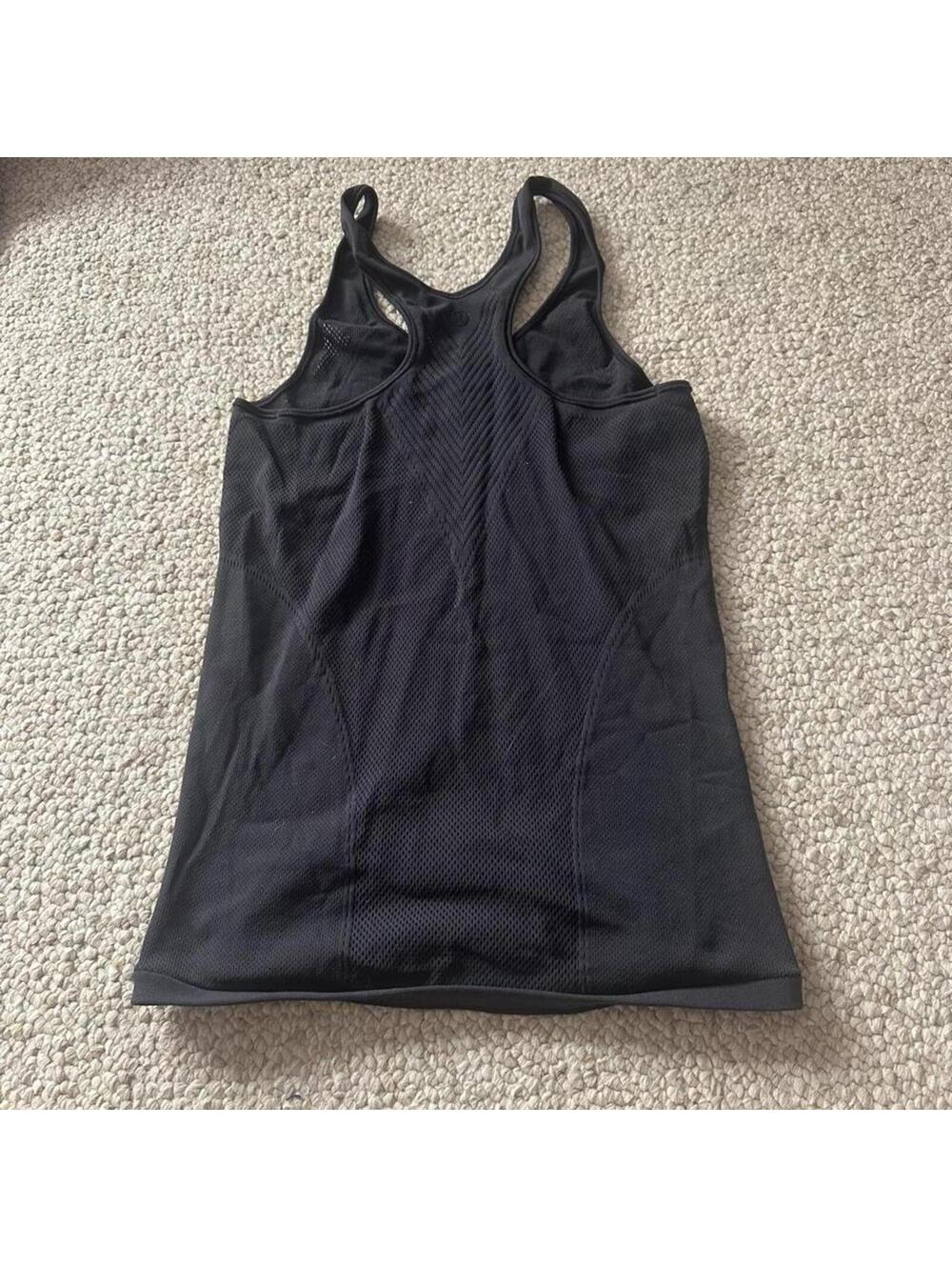 lululemon mesh tank